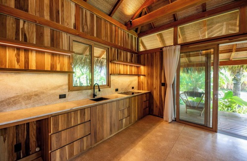 Garza House | Charming 3-bedroom house, Beachfront, Nosara