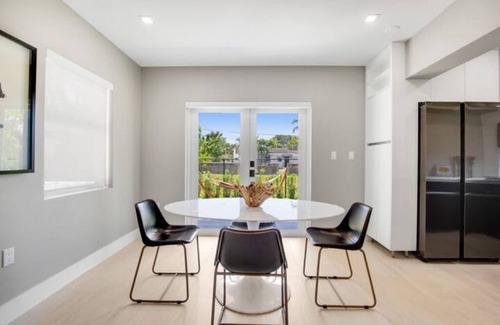 Coral Terrace House | Charming 3-bedroom house with AC, WiFi in lovely Miami