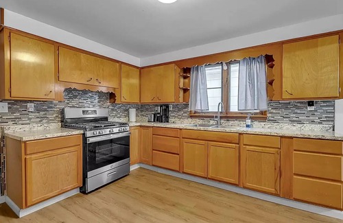 Buffalo House | Charming 3-Bedroom in South Buffalo