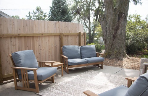 Aksarben - Elmwood Park House | Charming 3-bedroom near Aksarben/Baxter Arena