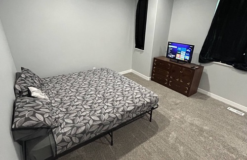 Ogden House | Charming 3-bedroom townhome in delightful Ogden with AC, WiFi