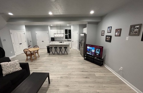 Ogden House | Charming 3-bedroom townhome in delightful Ogden with AC, WiFi