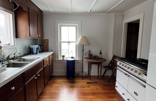 Stamford House | Charming 3-bedroom Vermont house with outdoor Sauna and Mountain Views