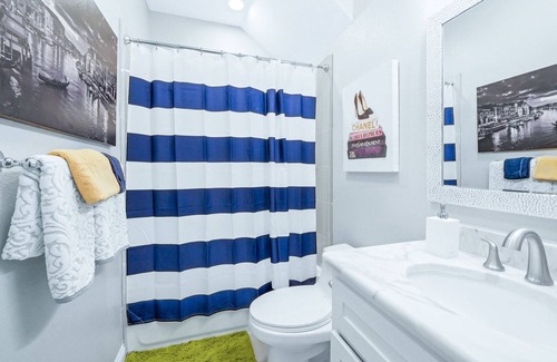 OST - South Union House | Charming 3BR w/ Hot tub-Near Houston Rodeo & Final Four!