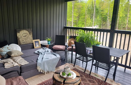 Highlands East House | Charming 4-bedroom house with WiFi, fitness room in welcoming Tory Hill