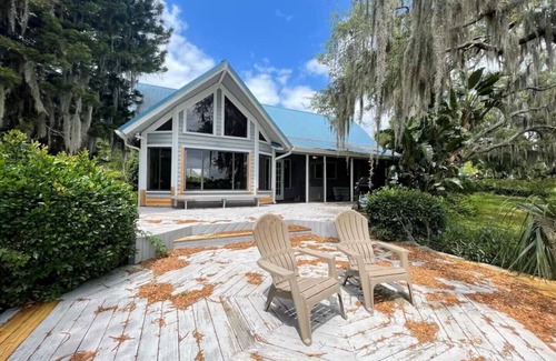 Lake Mary House | Charming 4-bedroom lakefront house with in Lake Mary