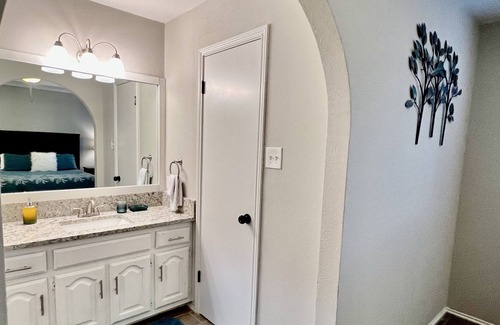 Universal City House | Charming 4BR Oasis Fully-Equipped Perfect Stay!