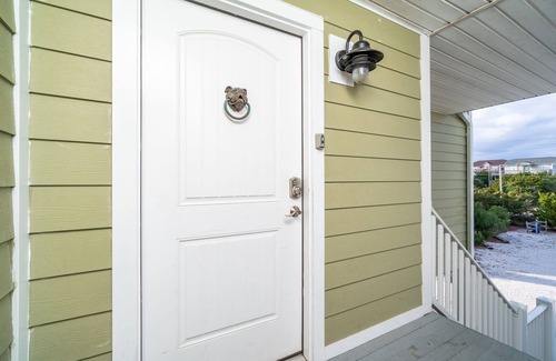 Emerald Isle Cottage | Charming 5-bedroom oceanfront duplex with wonderful views