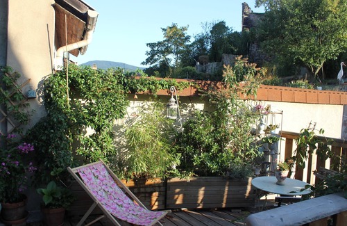 Kaysersberg-Vignoble Apartment | Charming 60 m2 guest suite in KAYSERSBERG (Bed&Breakfast formula)