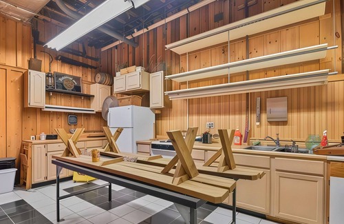 Honesdale Other | Charming 7-bedroom farmhouse with AC, WiFi in welcoming Honesdale