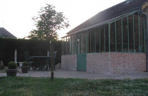 Meusnes Cottage | Charming Air-Conditioned Cottage with Garden, 10km from Beauval Zoo
