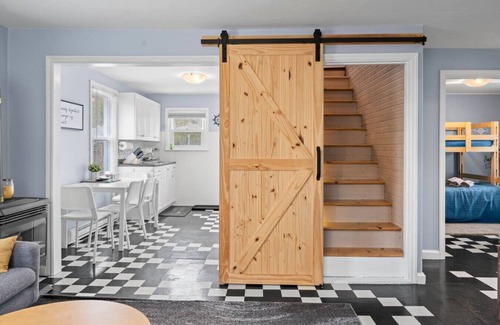 Alma House | Charming Alma Cabin | Close to Fundy Adventures