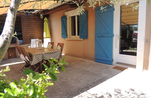 Buisson House | Charming and comfortable single-storey villa in the countryside