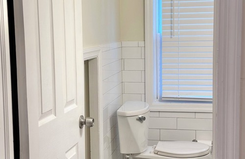 Ewing House | Charming and peaceful studio apartment in Ewing Township with WiFi, AC
