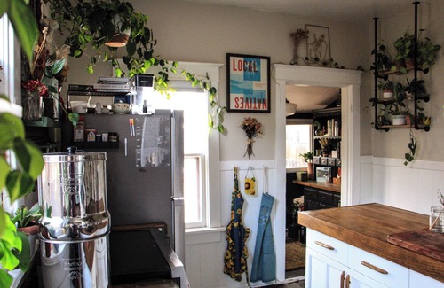 Washington Park West House | Charming Antique Bungalow in South Denver/Wash Park