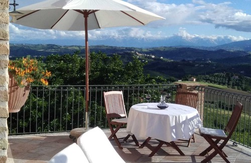 Acquaviva Picena Apartment | Charming apartment in a fantastic hillside location and near the sea