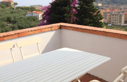 Finale Pia Apartment | Charming apartment with view