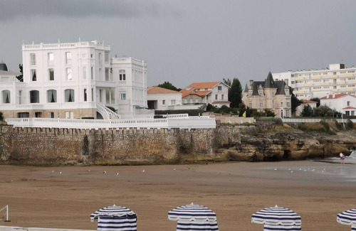 Vaux-sur-Mer Apartment | Charming apartment