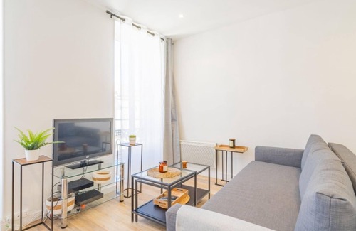 La Villette Apartment | Charming apartment in La Villette