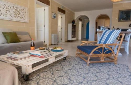 Xaghra Apartment | Charming Apartment with Large Terrace and Sea Views