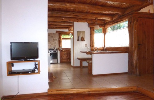 San Carlos de Bariloche House | Charming Cottage Minutes from Downtown Bariloche