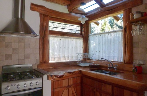 San Carlos de Bariloche House | Charming Cottage Minutes from Downtown Bariloche