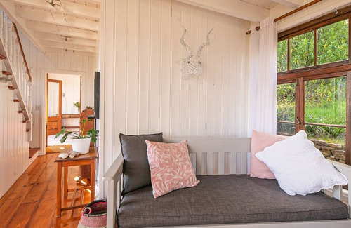 Noordhoek House | Charming Beach Cabin with incredible views - perfect for families and getaway