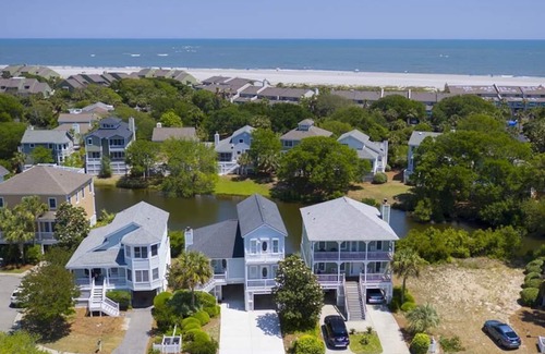 Isle of Palms Cottage | Charming Beach Cottage with Lagoon views in Wild Dunes, Pool & Beach Access - 18 Pelican