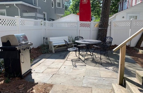 Dewey Beach Cottage | Charming Beach Cottage 'Suits Me' – Steps to Boardwalk & Cozy Living Spaces!