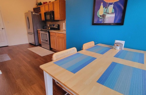Denton Bed & Breakfast | Charming Bedroom in Denton with AC.nshared bathroom