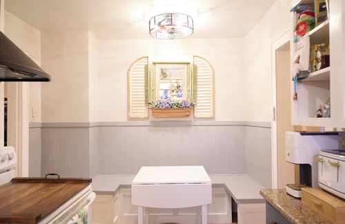 Edenton House | Charming brick home in a historic 18th century waterfront town.