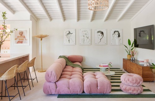 The Mesa House | Charming Bungalow with Two Patio Areas and Private Pool