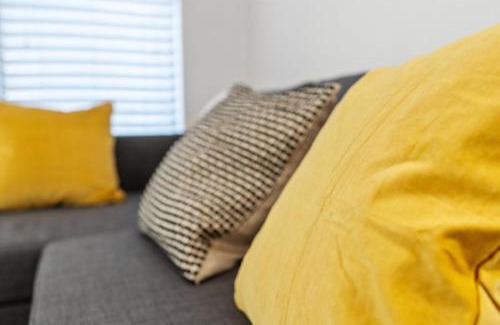 Greenslopes At Lake Creek House | Charming casa near historic Downtown, Kalahari etc
