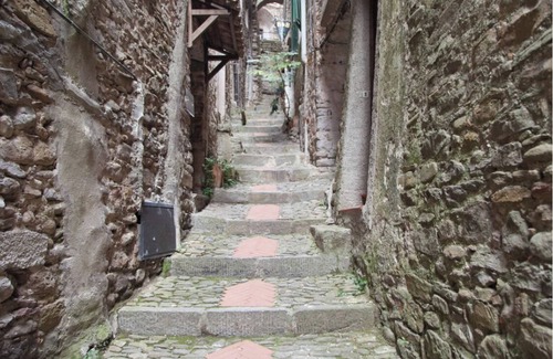 Dolceacqua Apartment | Charming Castle’s B&B in Dolceacqua