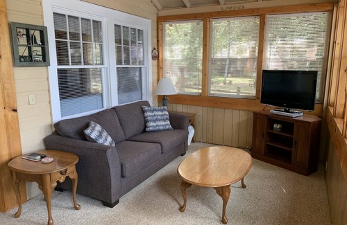 St Germain Cabin | Charming Cedar Lakeside Cottage at Elbert's Resort