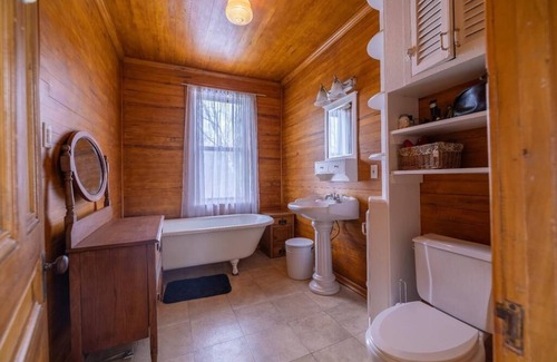 Rawdon House | Charming, centennial 5 bedroom country home with pool and hot tub!