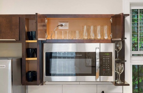 Heart of Chicago Apartment | Charming Chicago Apt