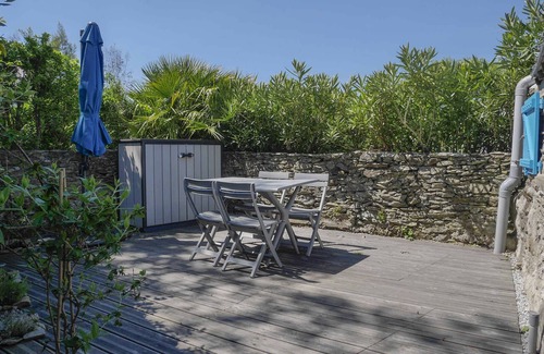 Locmaria House | Charming Coastal Cottage: Close to Village and Beach, Renovated, Sleeps 4, No Pets, No Smoking