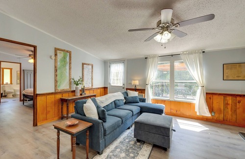 Turtletown House | Charming Copperhill Home w/ Scenic Deck!