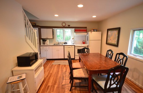 Northport House | Charming cottage in the village. Walk everywhere. Air conditioning. Dog ok.