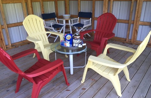 Northport House | Charming cottage in the village. Walk everywhere. Air conditioning. Dog ok.