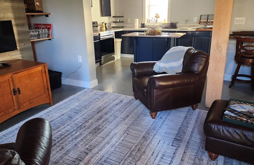 Williamson Cottage | Charming cottage in amazing Williamson with WiFi, AC