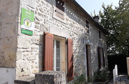 Champniers Cottage | Charming Cottage: Private Courtyard, Fireplace, Near Angoulême, Baby-Friendly, Pets Welcome