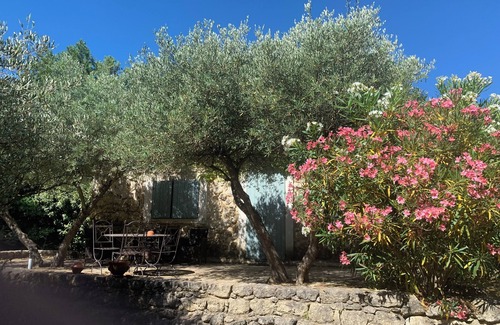 Uzes Cottage | Charming Cottage . Uzès.