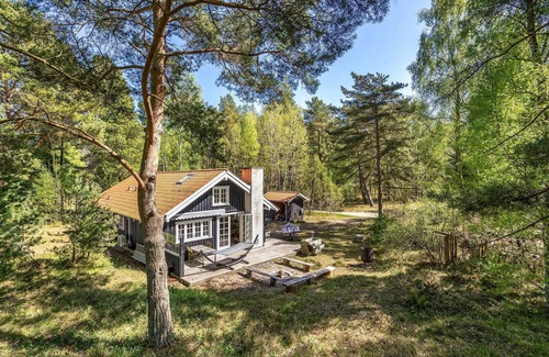 Stege House | Charming cottage with idyllic outdoor space and distinctive atmosphere.