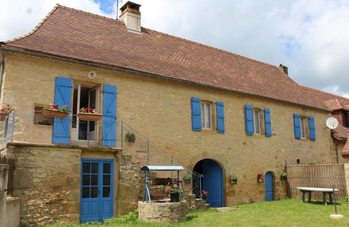 Tourtoirac Cottage | Charming Countryside Retreat with Fireplace, Garden, and Family Amenities in Tourtoirac, France