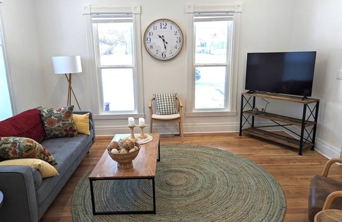 Buffalo House | Charming, cozy home downtown Buffalo