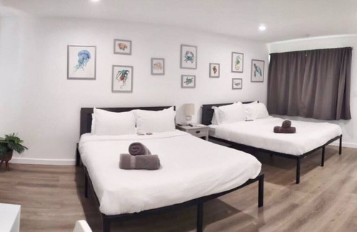 Little Ranches Apartment | Charming DBL w/pool& parking 15 min to FLL & Beach