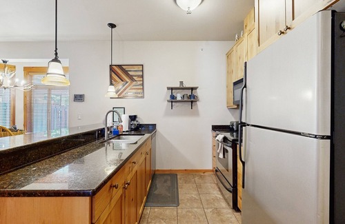 Whitefish Condo | Charming Dog-Friendly Condo with Hot Tub - Walk to the Slopes