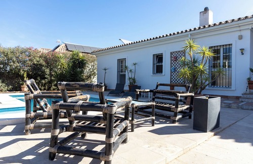 Alhaurin de la Torre Ski Chalet | Charming villa with pool, views and unique style.